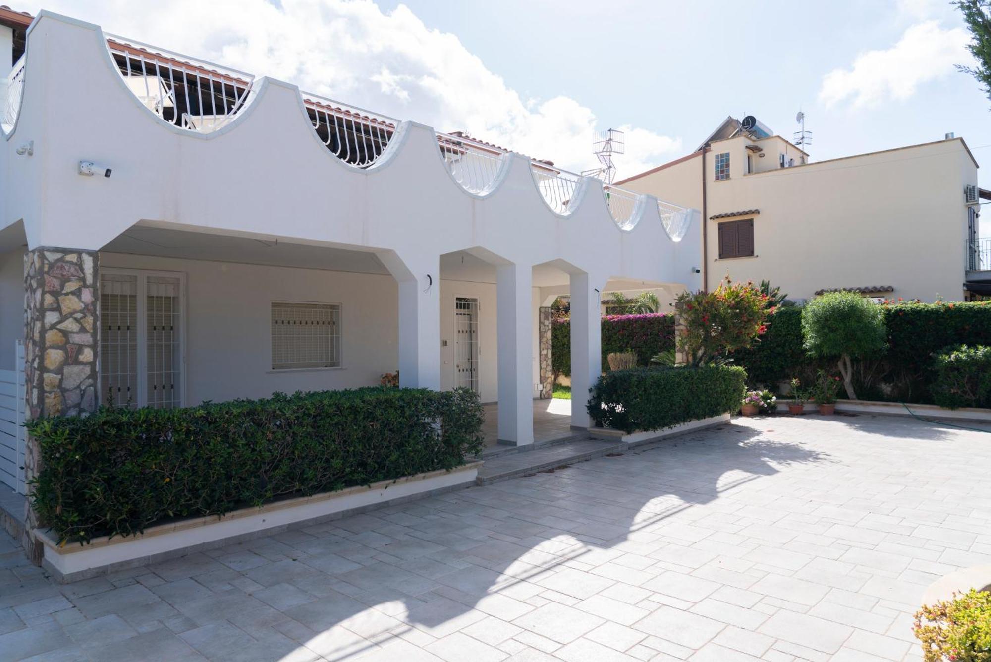 Villa Claudia E Simone Carini Quarto foto